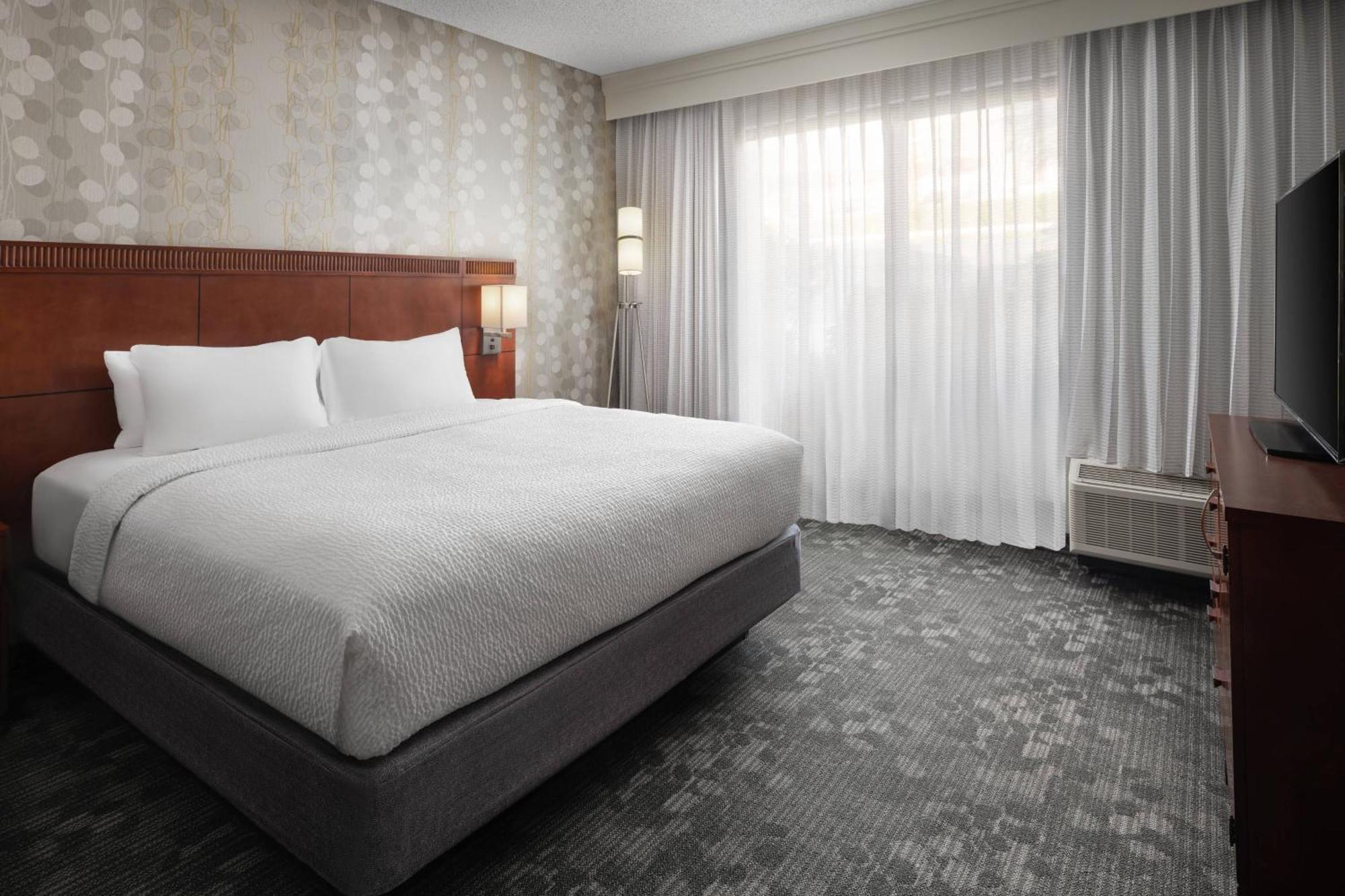 Courtyard By Marriott Phoenix Меса Экстерьер фото